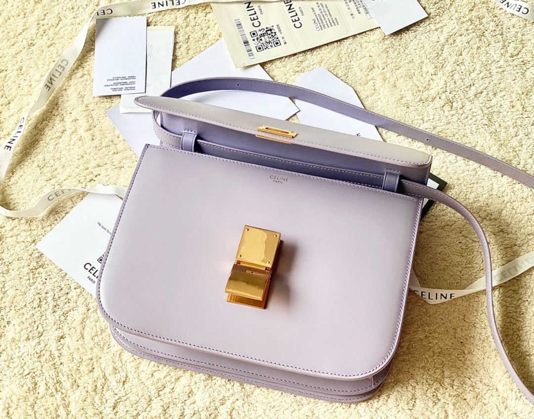 SAC CLASSIQUE MOYEN CELINE 24 CM EN CUIR DE VEAU VIOLET CLAIR