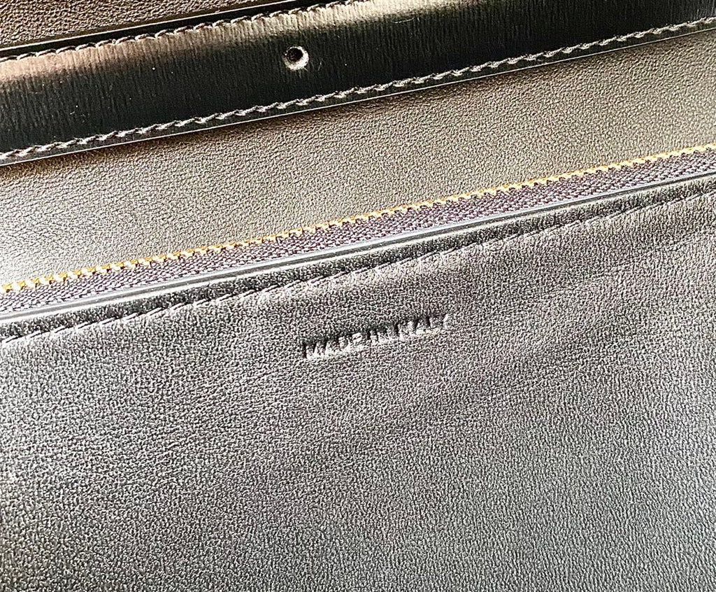 SAC CLASSIQUE MOYEN CELINE 24 CM EN CUIR DE VEAU NOIR