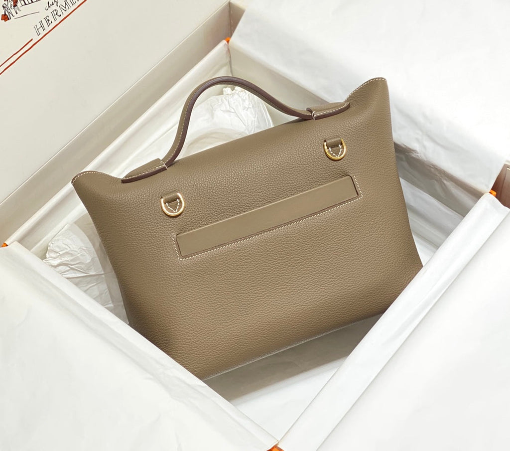 SAC À MAIN HM KELLY 29 EN CUIR DE VEAU KAKI