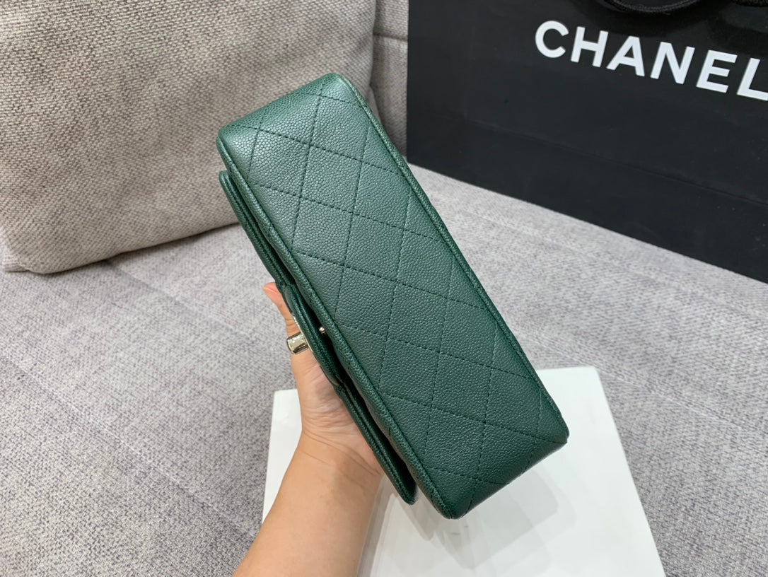 MINI SAC À RABAT 20 CM BLEU FONCÉ VERT CAVIAR QUINCAILLERIE ARGENTÉE 