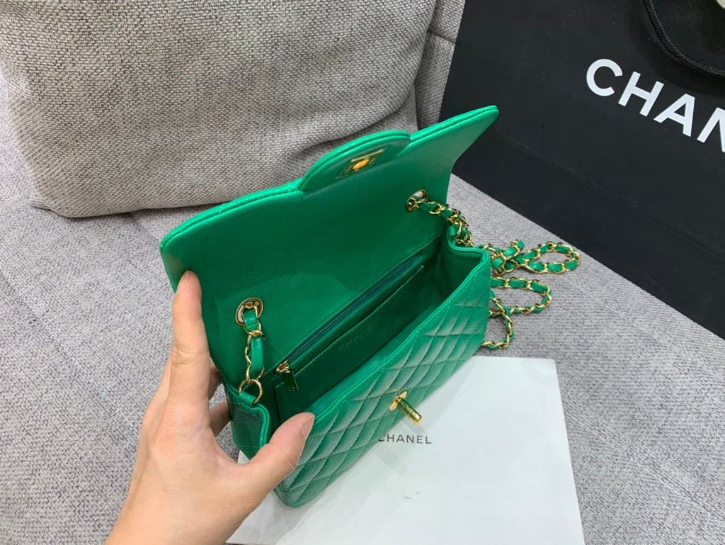 MINI SAC À RABAT 20 CM VERT FONCÉ CAVIAR QUINCAILLERIE OR 