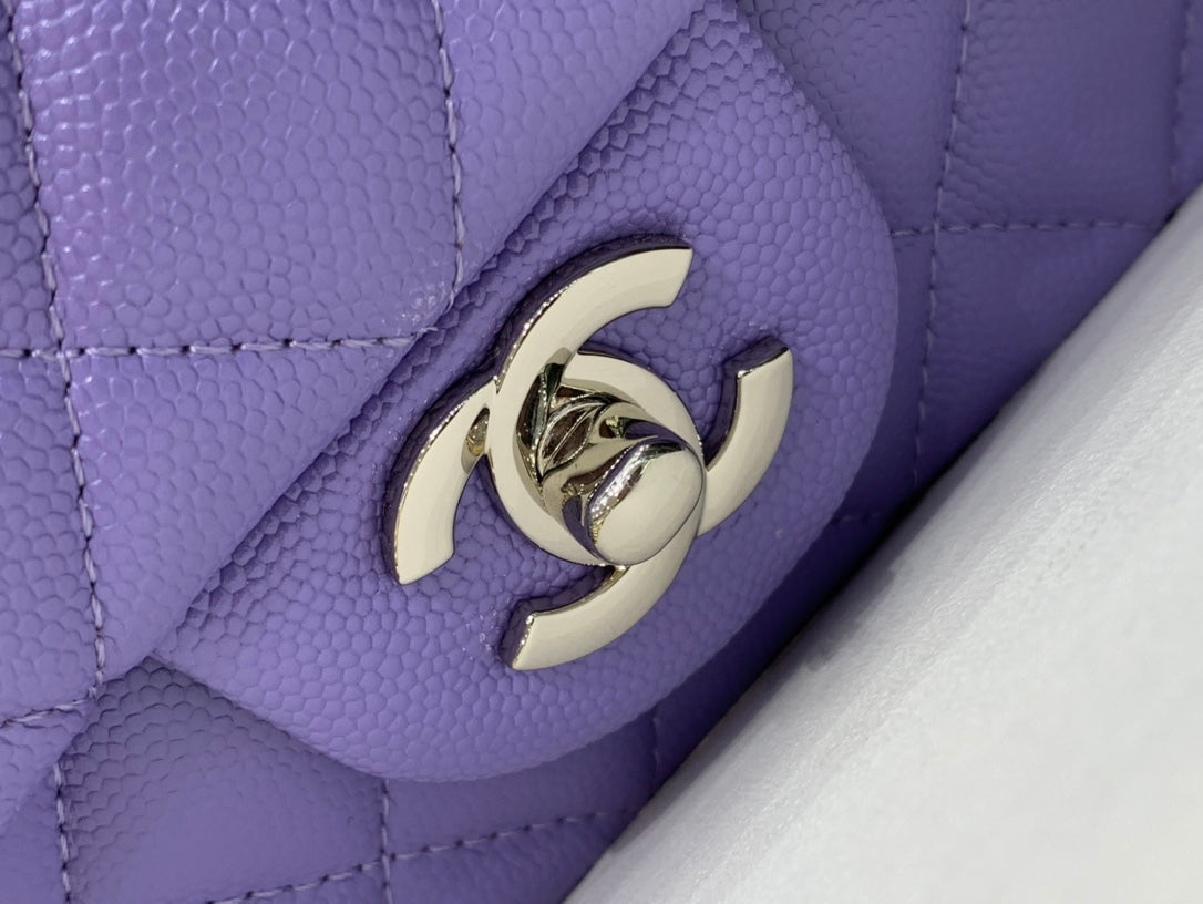 MINI SAC À RABAT 20 CM VIOLET CAVIAR QUINCAILLERIE ARGENTÉE 
