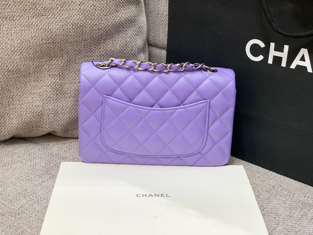 MINI SAC À RABAT 20 CM VIOLET CAVIAR QUINCAILLERIE ARGENTÉE 