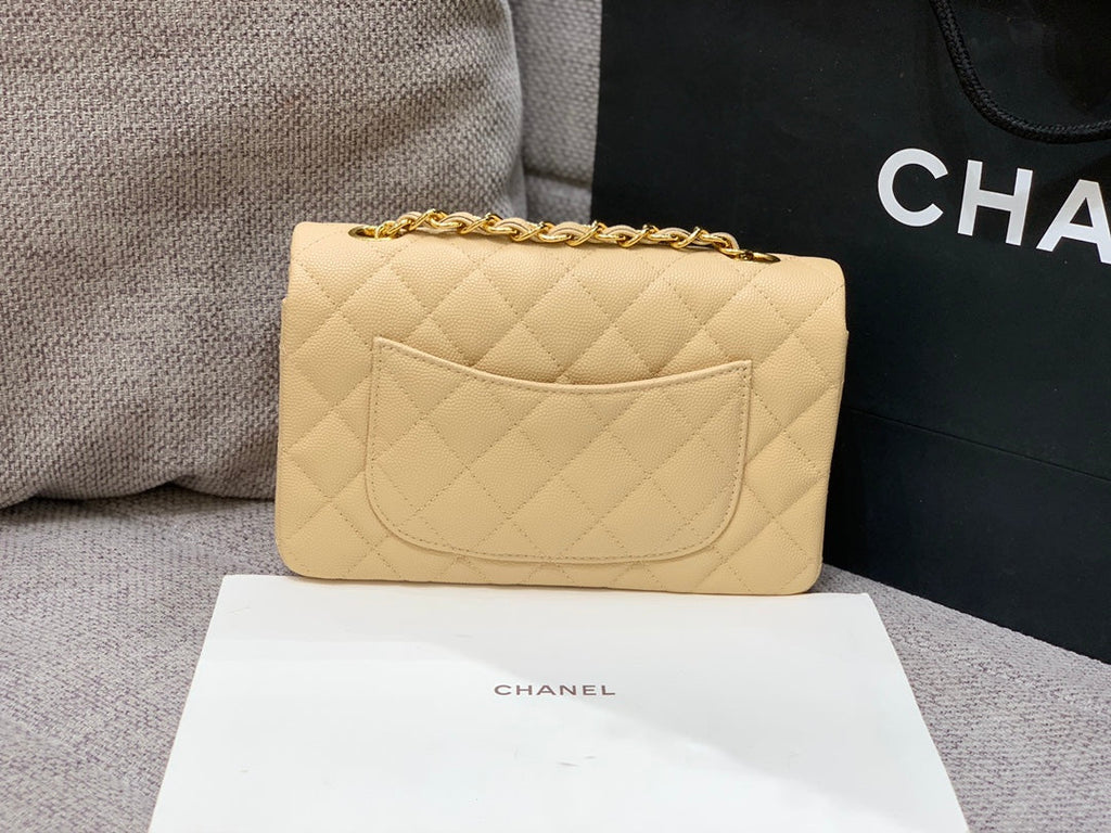 FLAP BAG MINI 20CM BEIGE CAVIAR GOLD HARDWARE