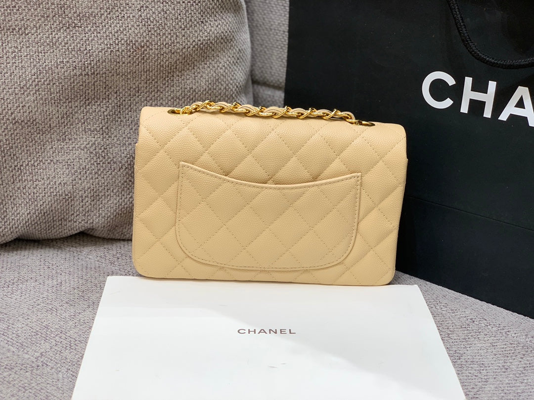 FLAP BAG MINI 20CM BEIGE CAVIAR GOLD HARDWARE