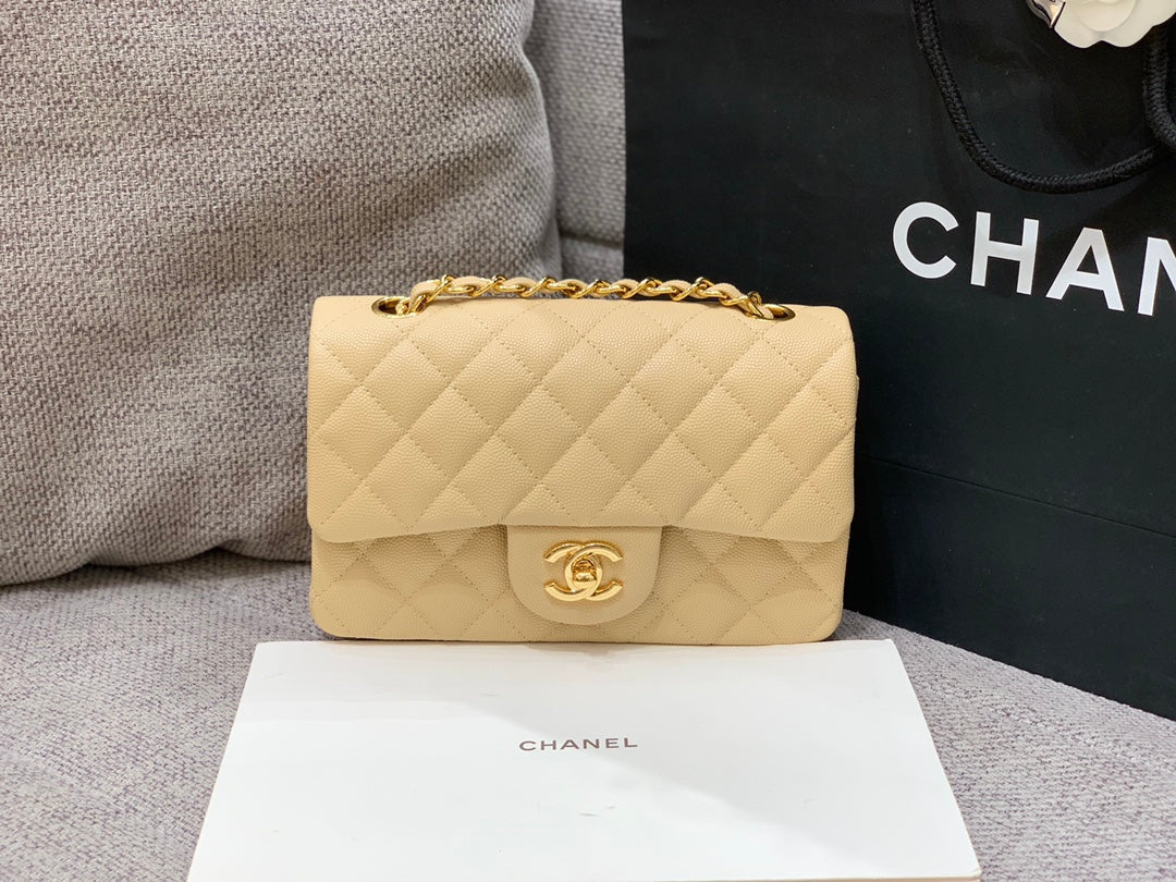 FLAP BAG MINI 20CM BEIGE CAVIAR GOLD HARDWARE