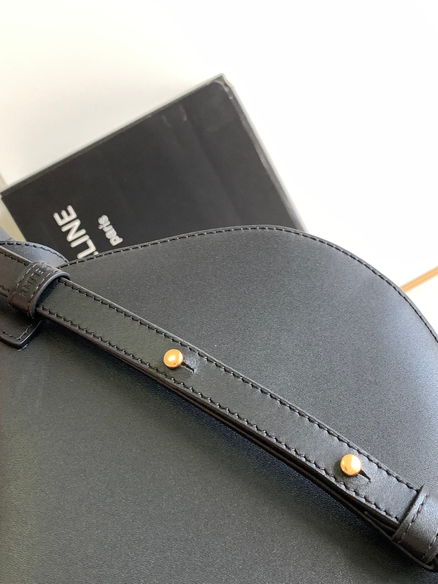 TRIOMPHE CLASSIC 25 CUIR DE VEAU NOIR