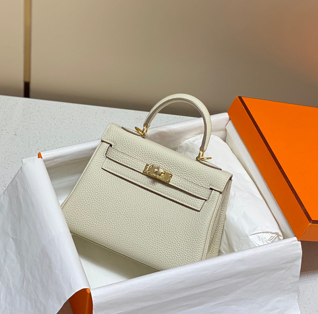 HM MINI KELLY 20CM CUIR TOGO CRÈME QUINCAILLERIE DORÉ