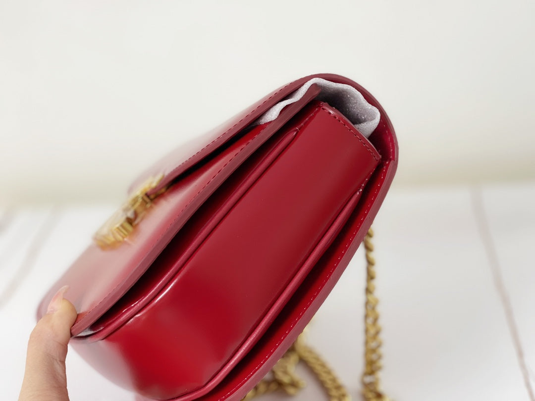 SAC DE SELLE TRIPHOME 19 EN CUIR DE VEAU ROUGE CERISE