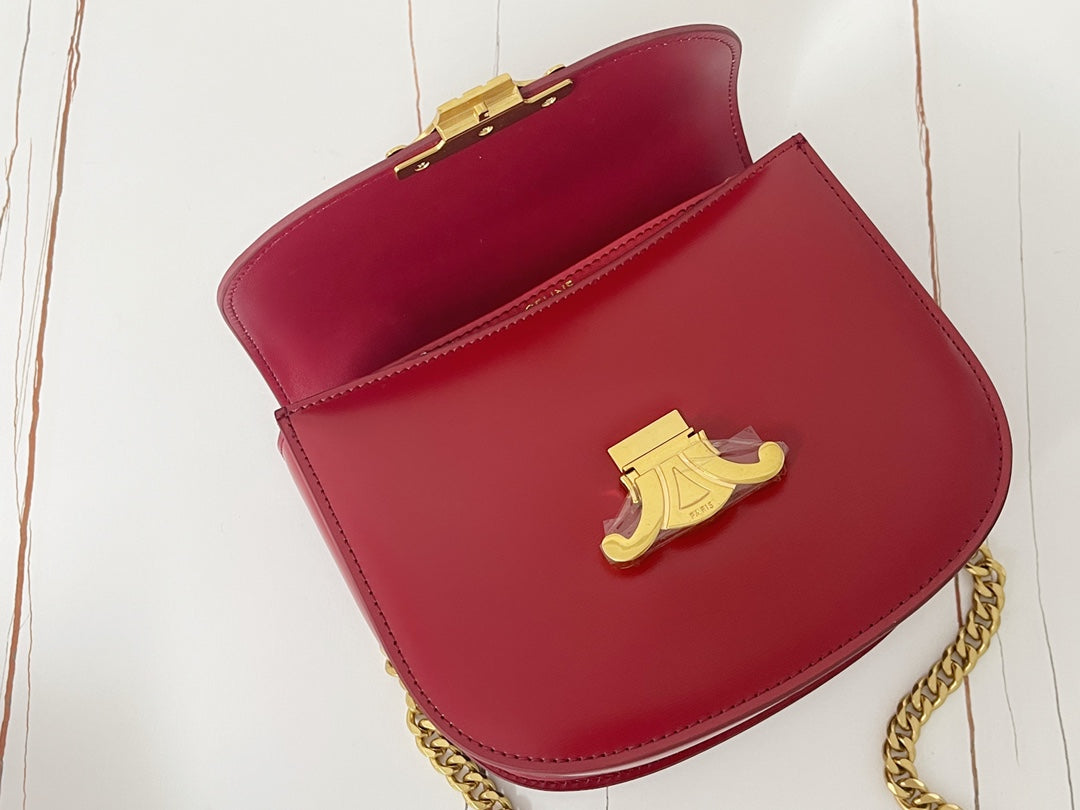 SAC DE SELLE TRIPHOME 19 EN CUIR DE VEAU ROUGE CERISE