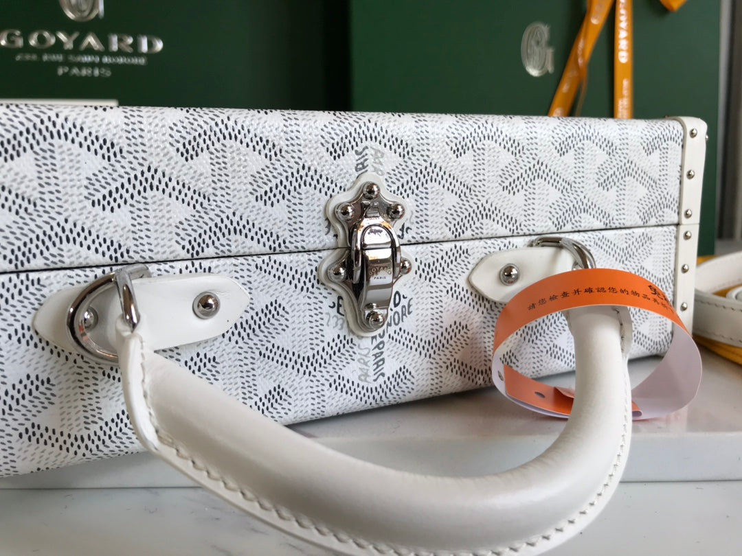 SAC COFFRE GRAND HÔTEL 24 EN TOILE GOYARDINE BLANCHE ET CUIR DE VEAU
