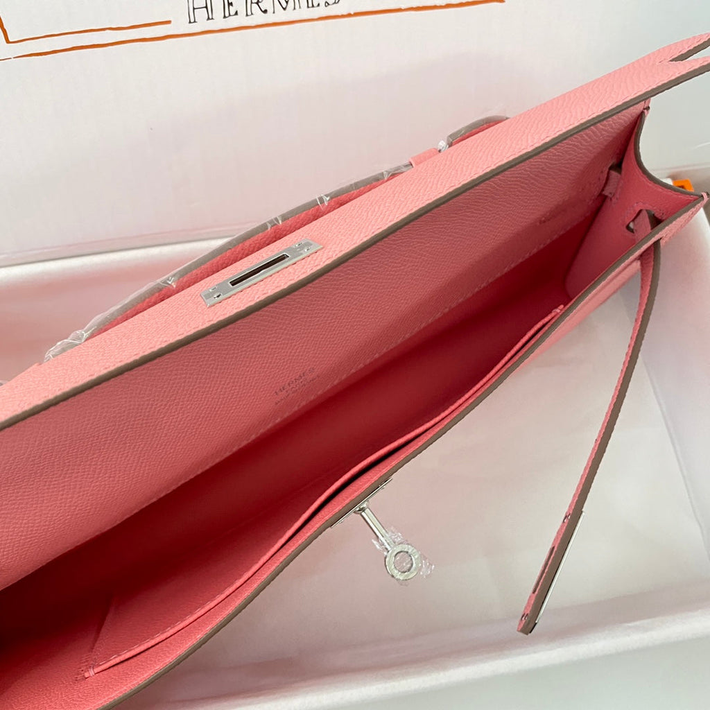 HM KELLY CUT 31 ROSE PASTEL CUIR EPSOM QUINCAILLERIE ARGENTÉE 229064