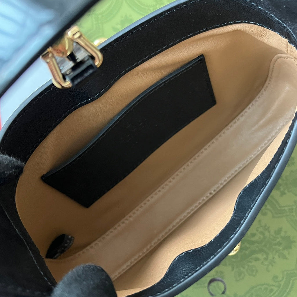 GG JACKIE MINI 19CM EN CUIR DE VEAU NOIR AVEC CHAÎNE