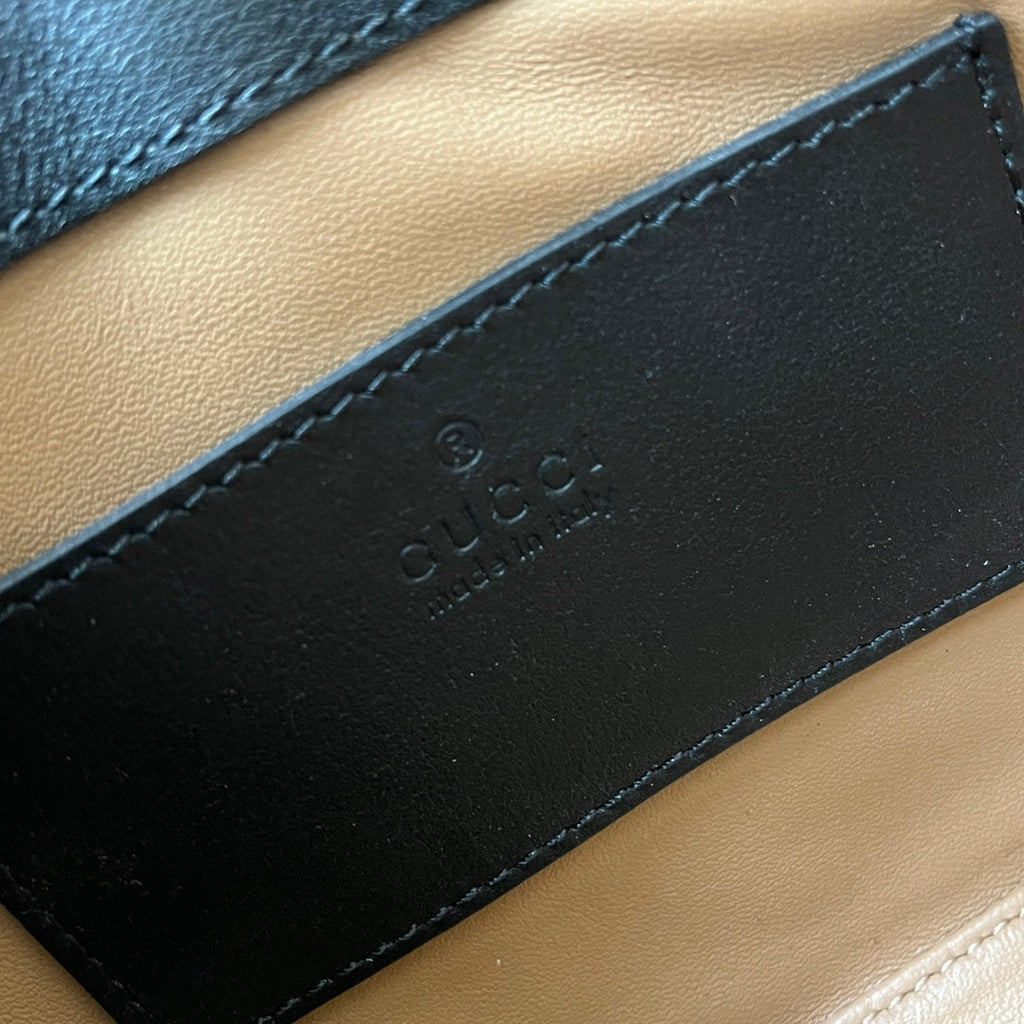 GG JACKIE MINI 19CM EN CUIR DE VEAU NOIR AVEC CHAÎNE
