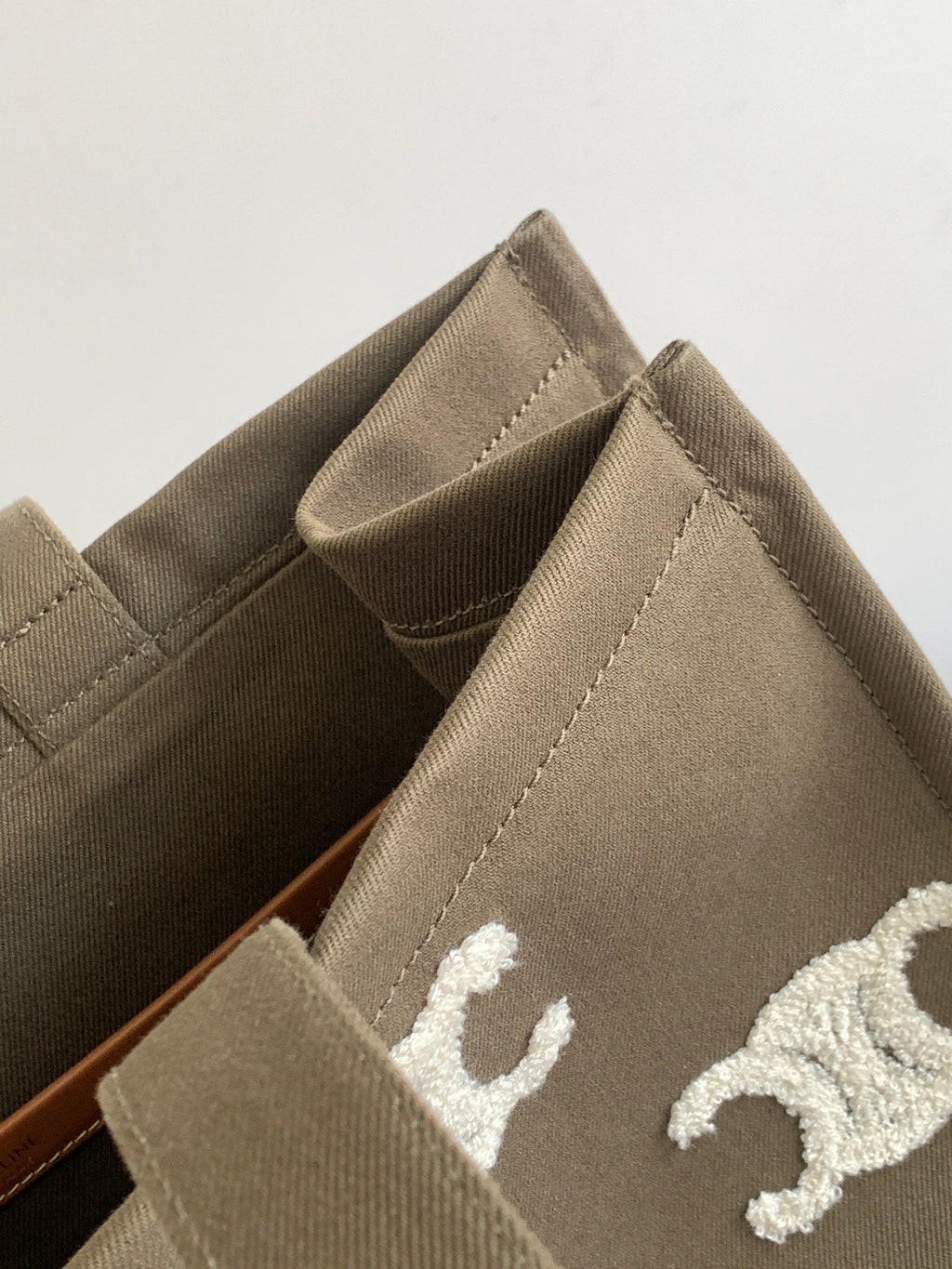 SAC CABAS EN TOILE MARRON FONCÉ 41 LOGO LETTRE