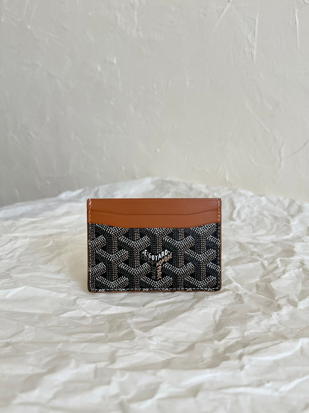 PORTE-CARTES SAINT-SULPICE 10 EN TOILE GOYARDINE NOIRE ET CUIR DE VEAU BRUN