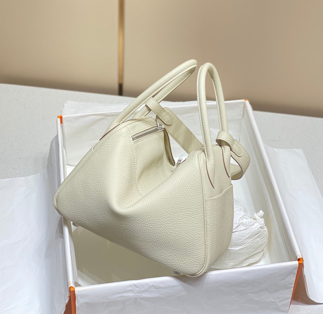SAC HM LINDY 26 EN CUIR TAURILLON CLEMENCE BLANC