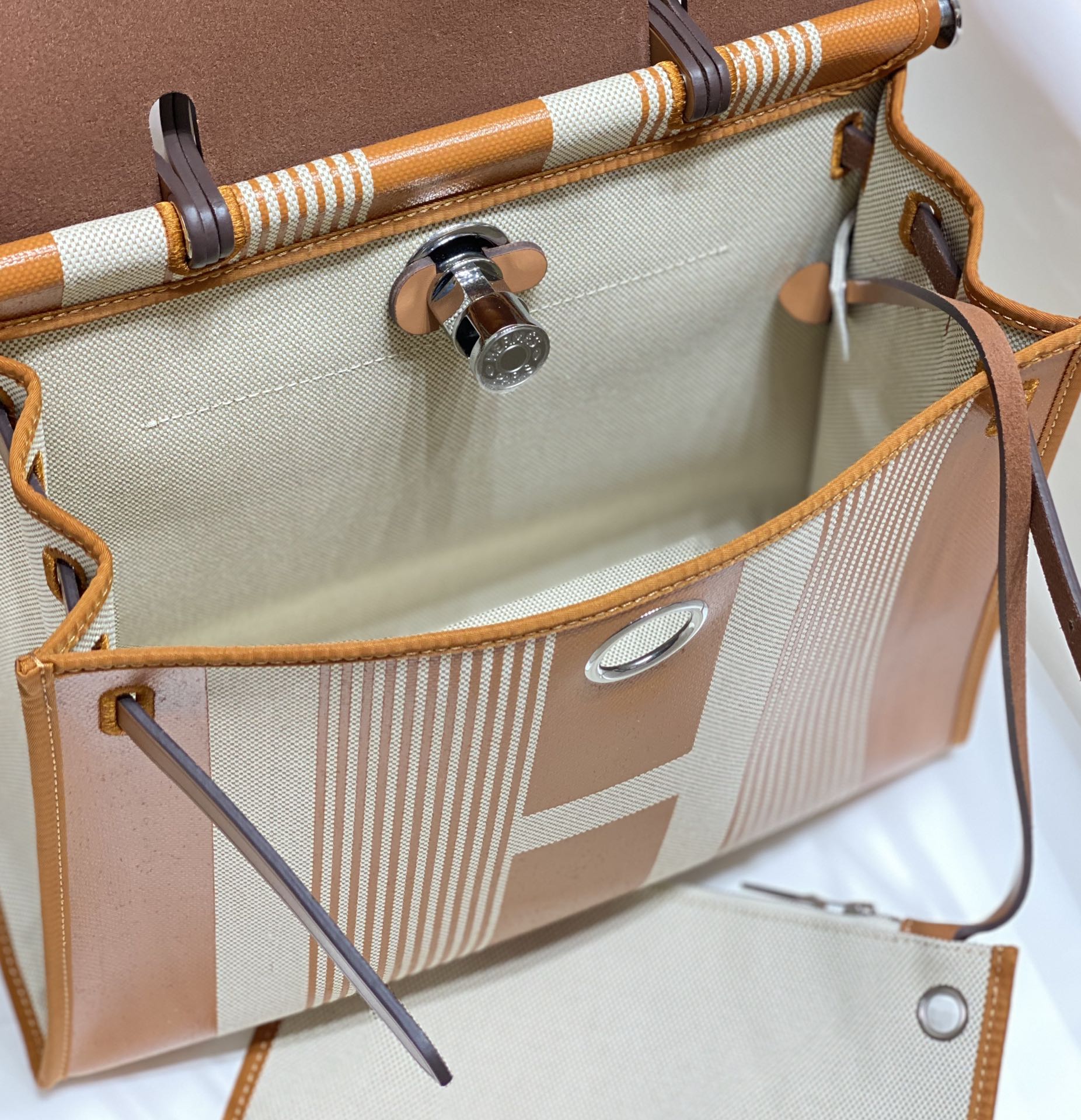 HERBAG 31 TOILE WHITE GOLD CANVAS GOLD COWHIDE LEATHER