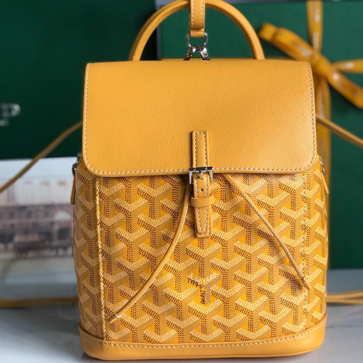 MINI SAC À DOS ALPIN 21 EN CUIR D'AGNEAU JAUNE ET TOILE GOYARDINE