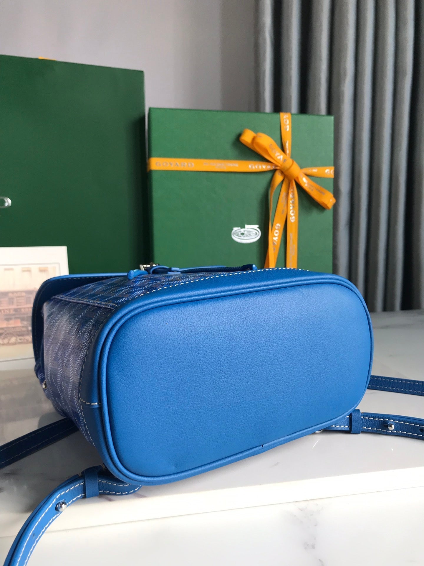 MINI SAC À DOS ALPIN 21 EN CUIR D'AGNEAU BLEU SAPHIR ET TOILE GOYARDINE