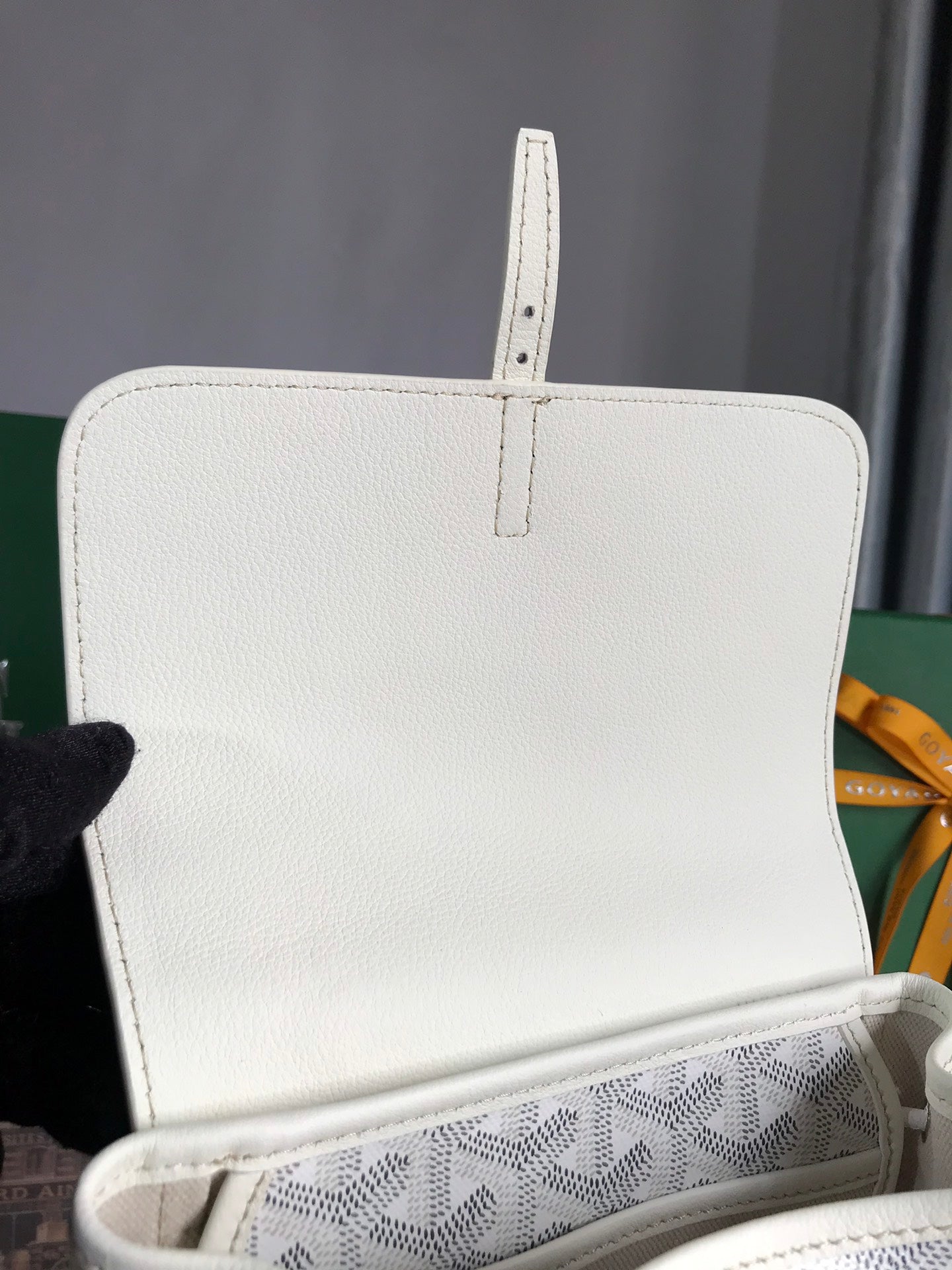 SAC À DOS ALPIN MINI 21 EN CUIR D'AGNEAU BLANC ET TOILE GOYARDINE