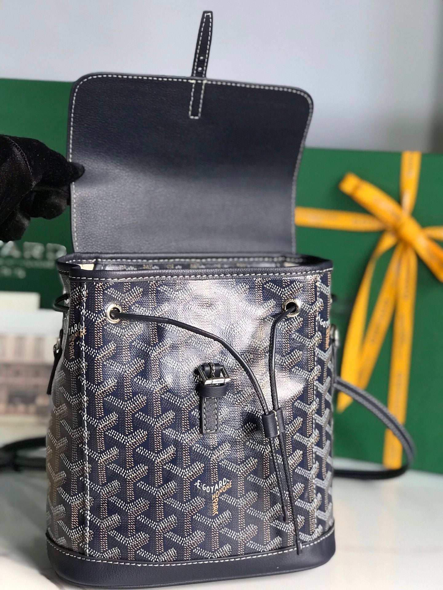SAC À DOS ALPIN MINI 21 EN CUIR D'AGNEAU BLEU MARINE ET TOILE GOYARDINE
