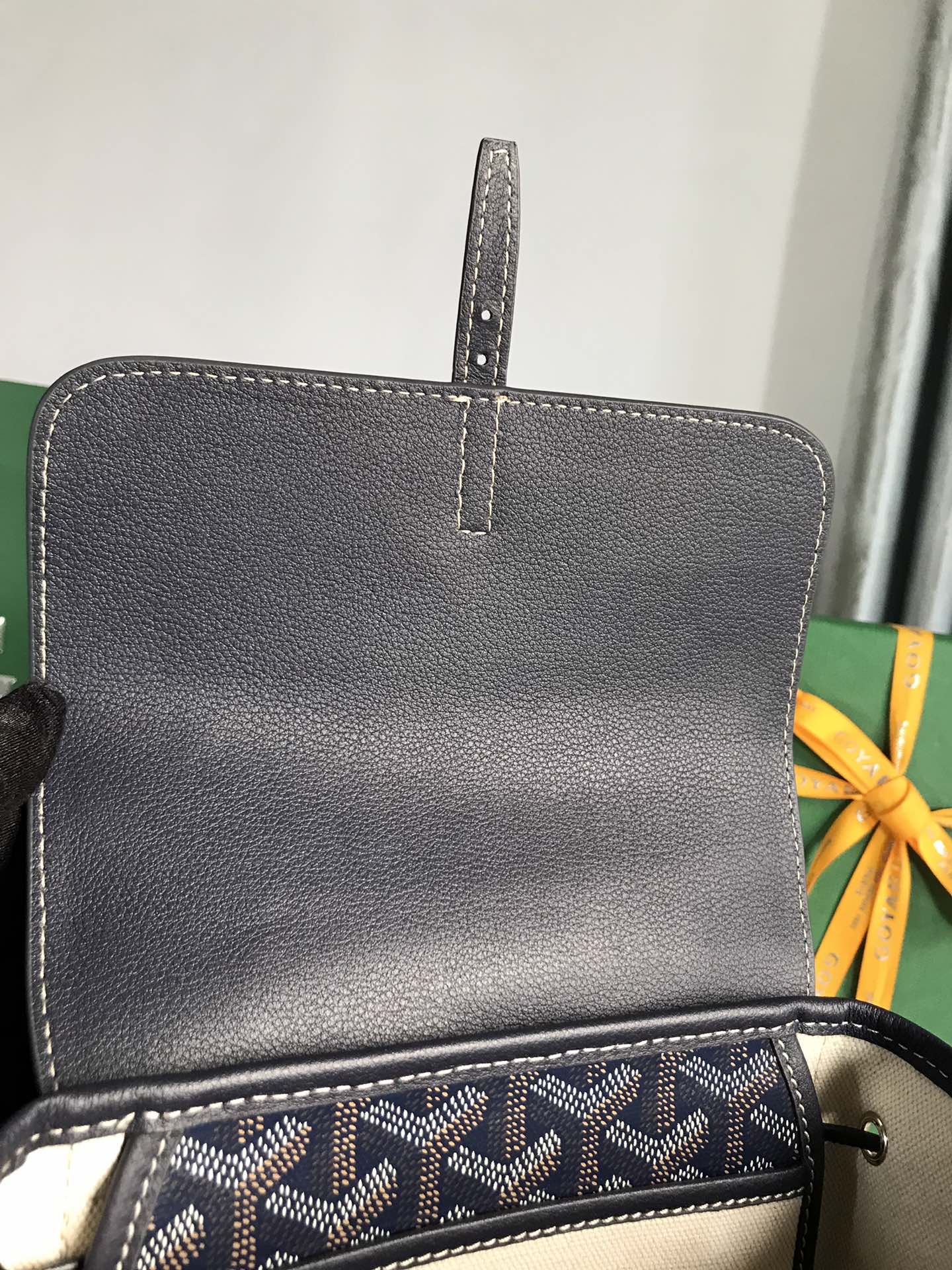 SAC À DOS ALPIN MINI 21 EN CUIR D'AGNEAU BLEU MARINE ET TOILE GOYARDINE