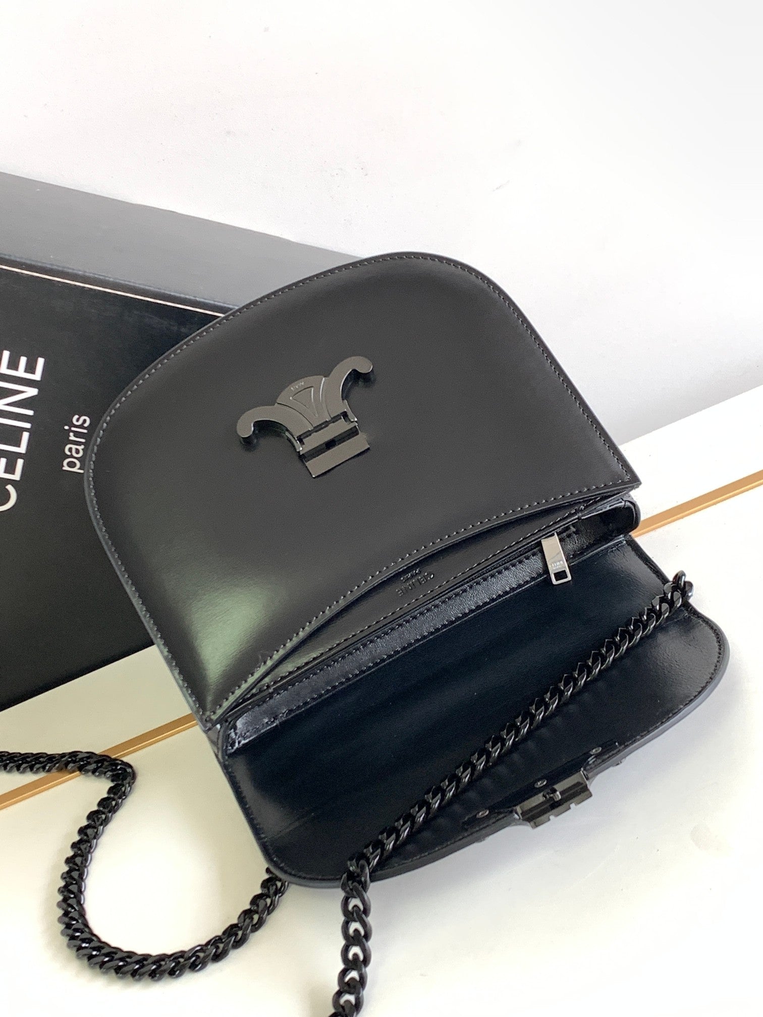 TEEN BESACE TRIOMPHE 18.5 TOUT CUIR DE VEAU NOIR
