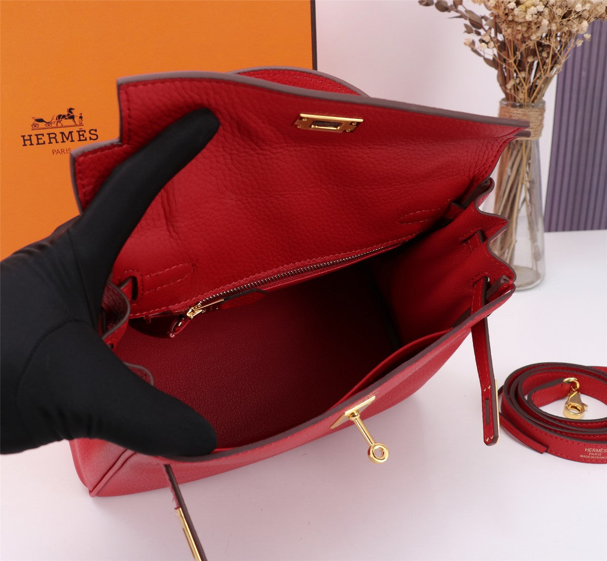 SAC HM KELLY 25 ROUGE TOGO QUINCAILLERIE OR