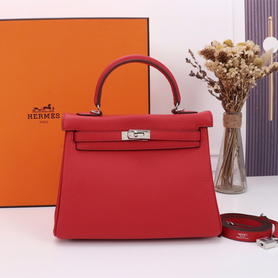 SAC HM KELLY 28 ROUGE TOGO QUINCAILLERIE ARGENTÉE