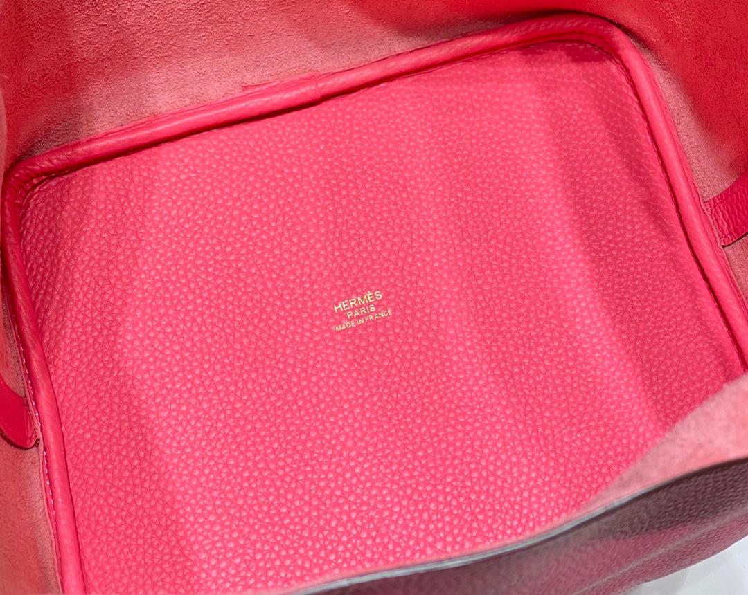 PICOTIN LOCK 22 HOT PINK TOGO GHW