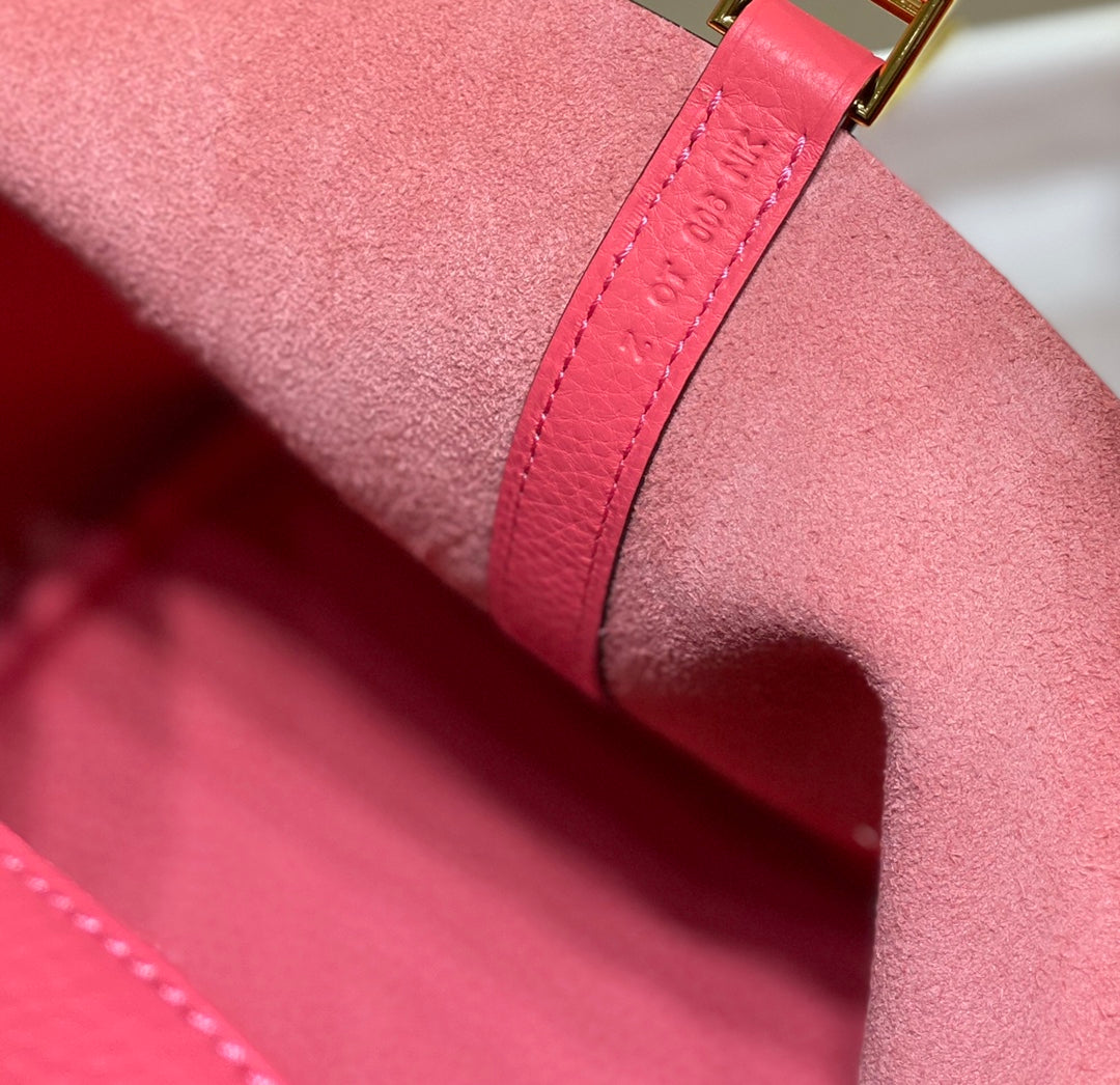 PICOTIN LOCK 22 HOT PINK TOGO GHW