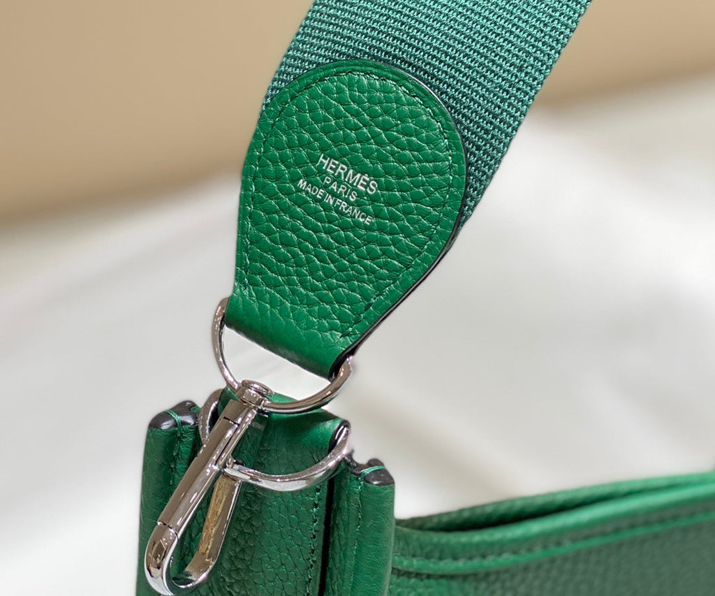 EVELYNE 29CM VERT FONCÉ TOGO SHW