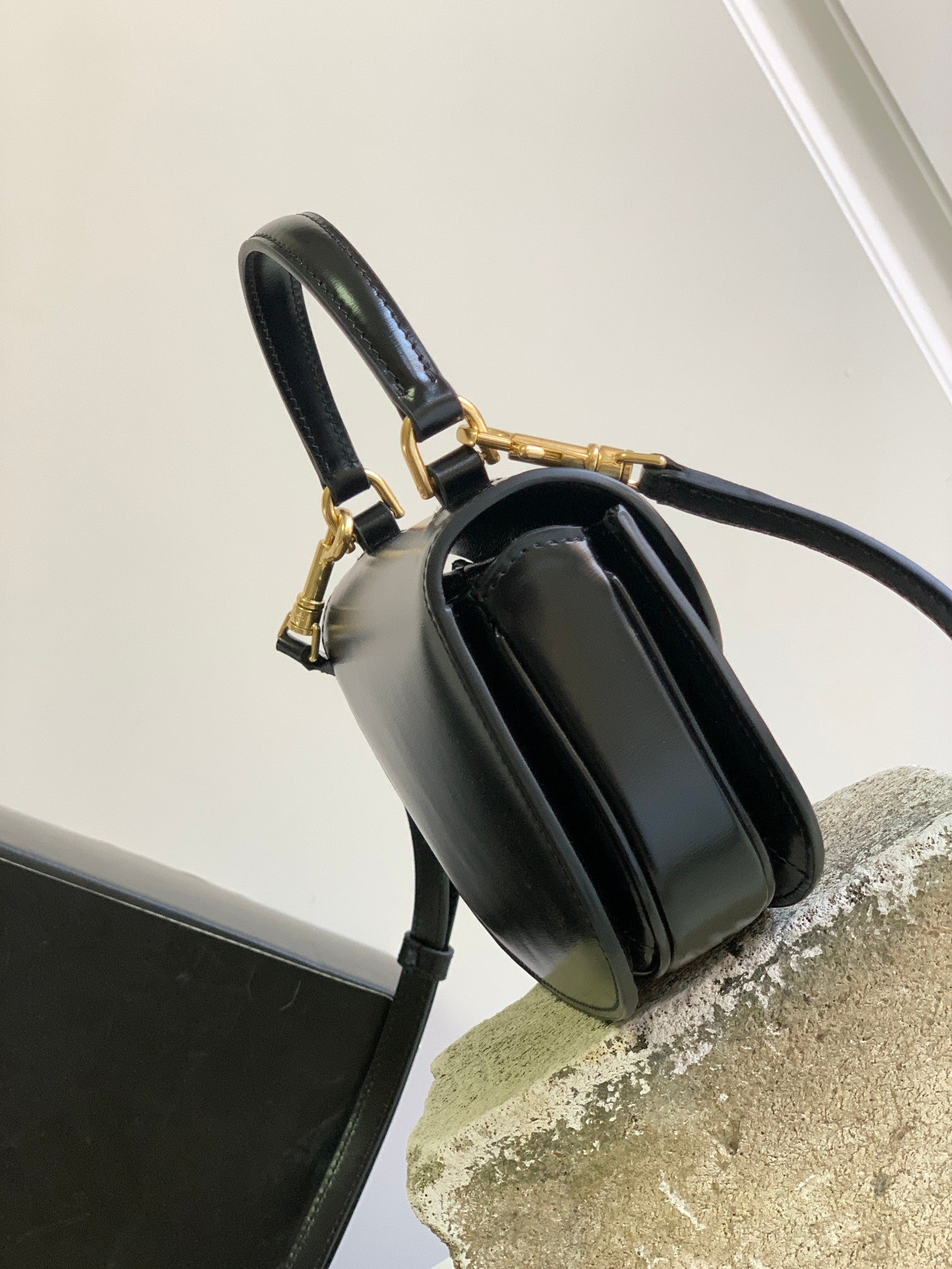 BESACE CHAÎNE ADOLESCENT TRIOMPHE 15,5 CM CUIR DE VEAU NOIR
