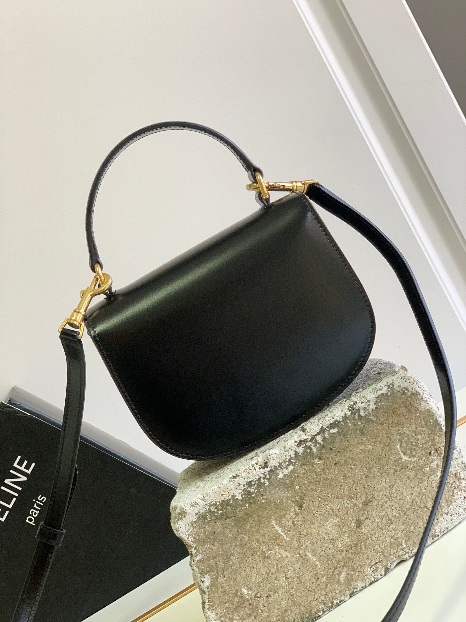 BESACE CHAÎNE ADOLESCENT TRIOMPHE 15,5 CM CUIR DE VEAU NOIR