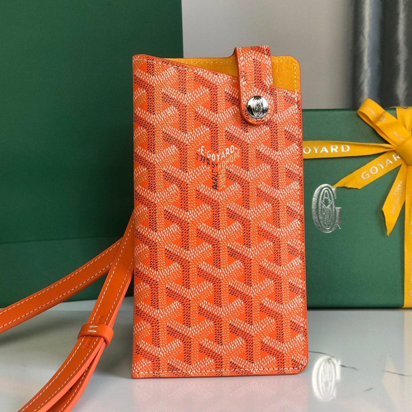 MONTMARTRE GM COFFRET 18 EN TOILE ORANGE GOYARDINE
