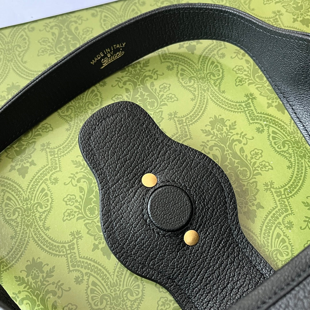 Petit sac bandoulière APHRODITE 27 en cuir de veau noir et métal doré