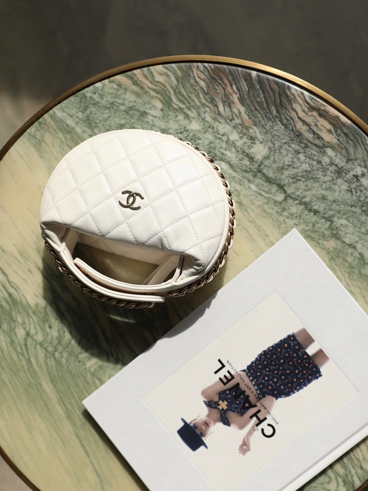 CC 23C WHITE MINI POUCH