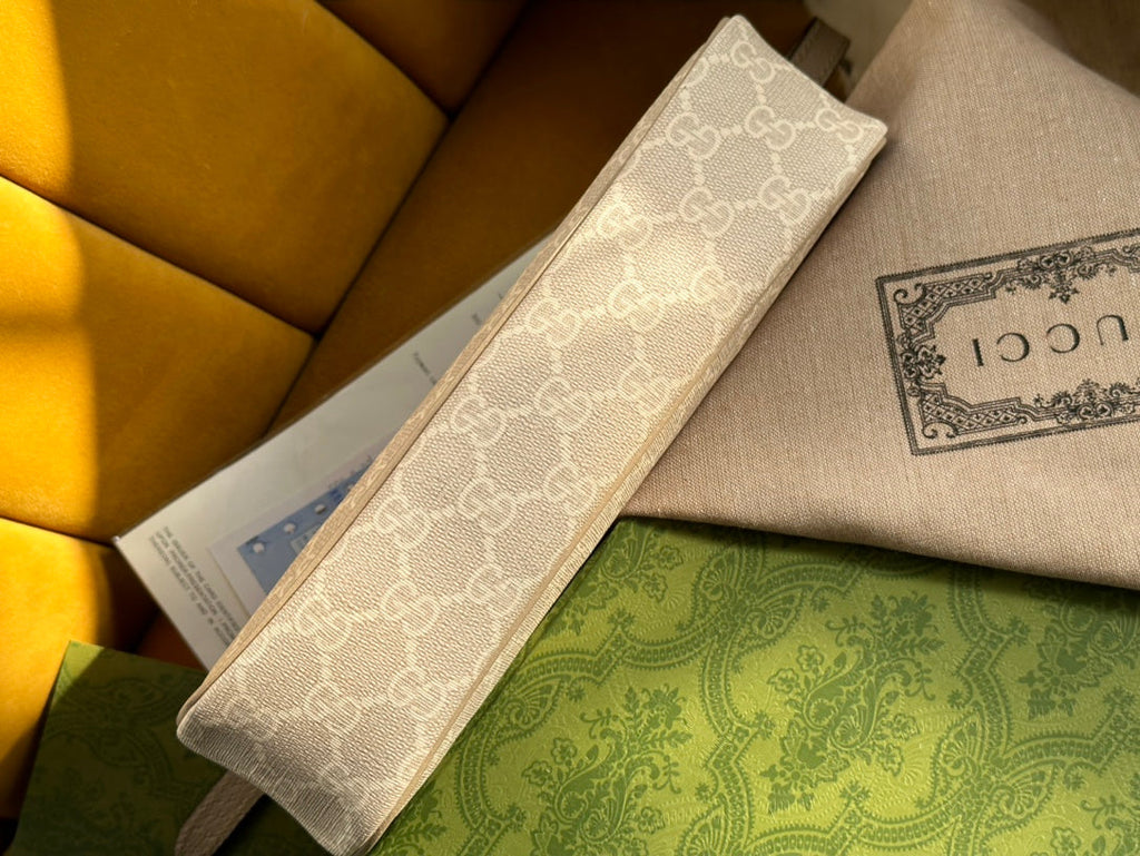 SAC À MAIN OPHIDIA GG PETIT 25 EN TOILE SUPREME BEIGE ET BLANC