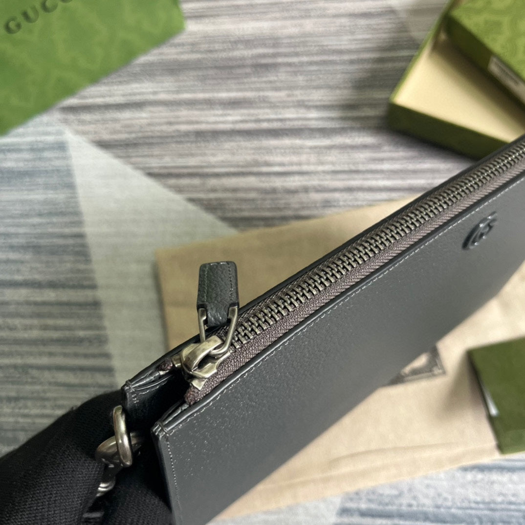 SAC À MAIN GG MARMONT 30 EN CUIR DE VEAU GRIS PENTER