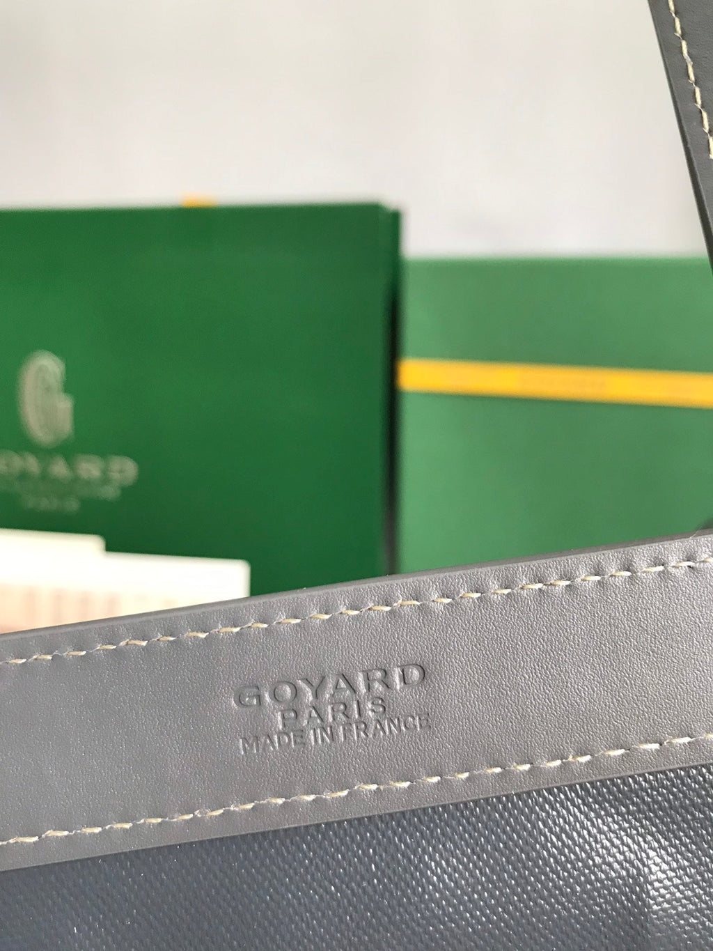 SAC BELLECHASSE BIAUDE PM 36 EN TOILE GOYARDINE GRISE ET GARNITURES EN CUIR DE VEAU