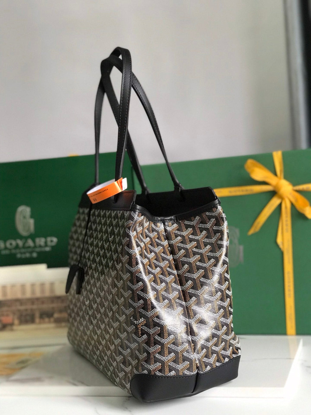 SAC BELLECHASSE BIAUDE PM 36 EN TOILE GOYARDINE NOIRE ET GARNITURES EN CUIR DE VEAU