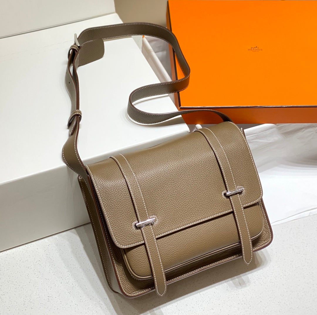 HM STEVEN 34 CUIR TOGO CAMEL