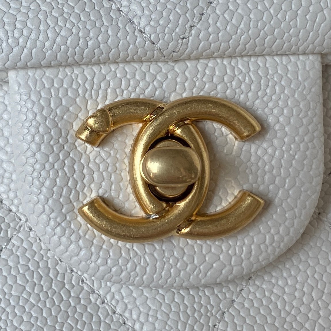 SAC À RABAT 24CM BLANC CAVIAR QUINCAILLERIE OR 