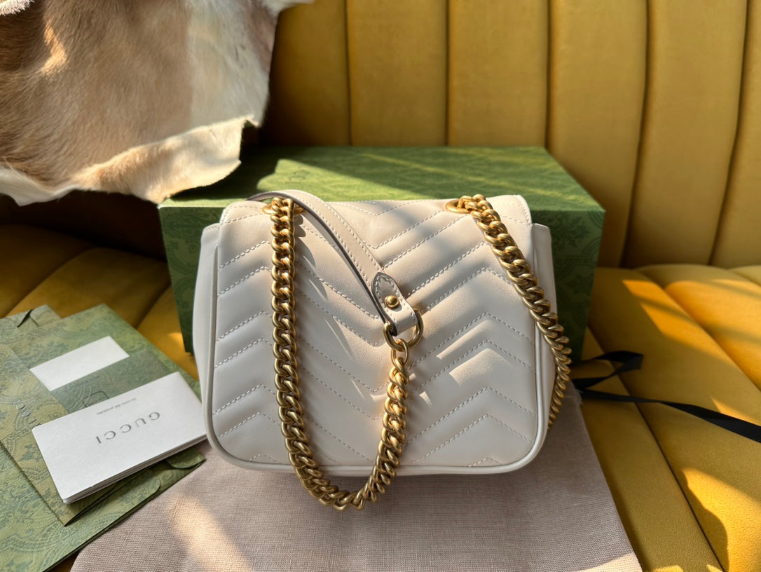 SAC À MAIN GG MARMONT MINI 18 EN CUIR DE VEAU BLANC