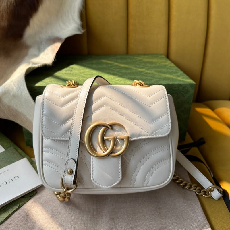 SAC À MAIN GG MARMONT MINI 18 EN CUIR DE VEAU BLANC