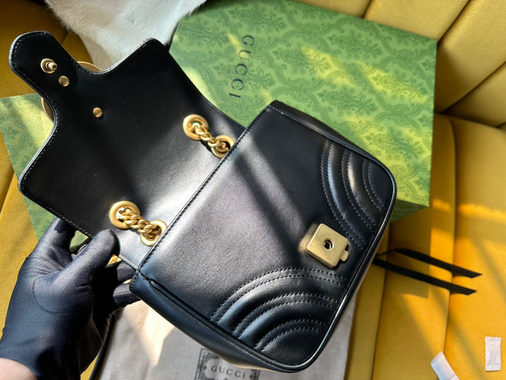 SAC À MAIN GG MARMONT MINI 18 EN CUIR DE VEAU NOIR