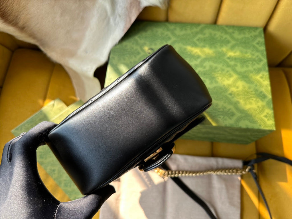 SAC À MAIN GG MARMONT MINI 18 EN CUIR DE VEAU NOIR