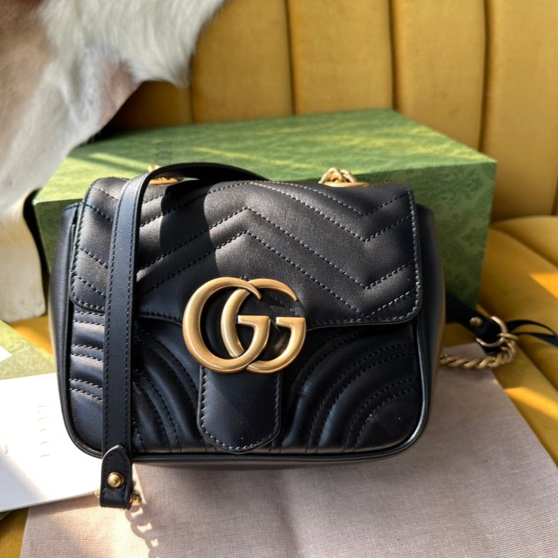 SAC À MAIN GG MARMONT MINI 18 EN CUIR DE VEAU NOIR