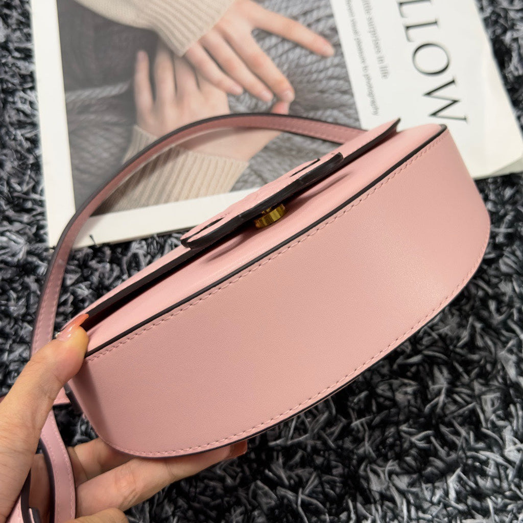 BESACE TRIPHOME 23 CUIR DE VEAU ROSE CLAIR